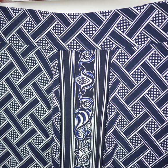 WHITE HOUSE BLACK MARKET Women's L Blue & white pull on stretch pants elastic - Picture 8 of 10